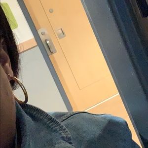 Meet your Posher, Queenisha